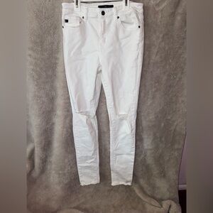 KanCan Women's White Skinny Jeans Distressed Size 7/27
